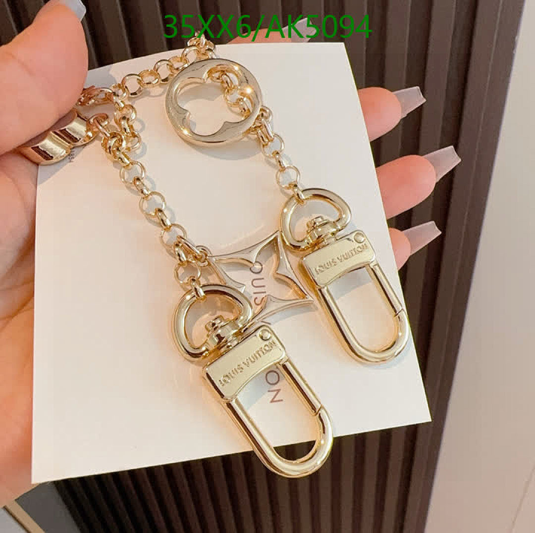 LV-Key pendant Code: AK5094 $: 35USD
