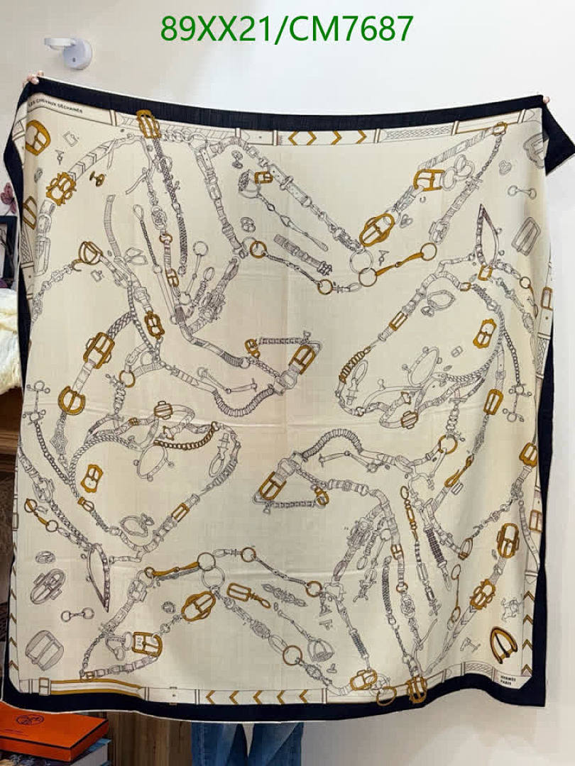 Hermes-Scarf Code: CM7687 $: 89USD