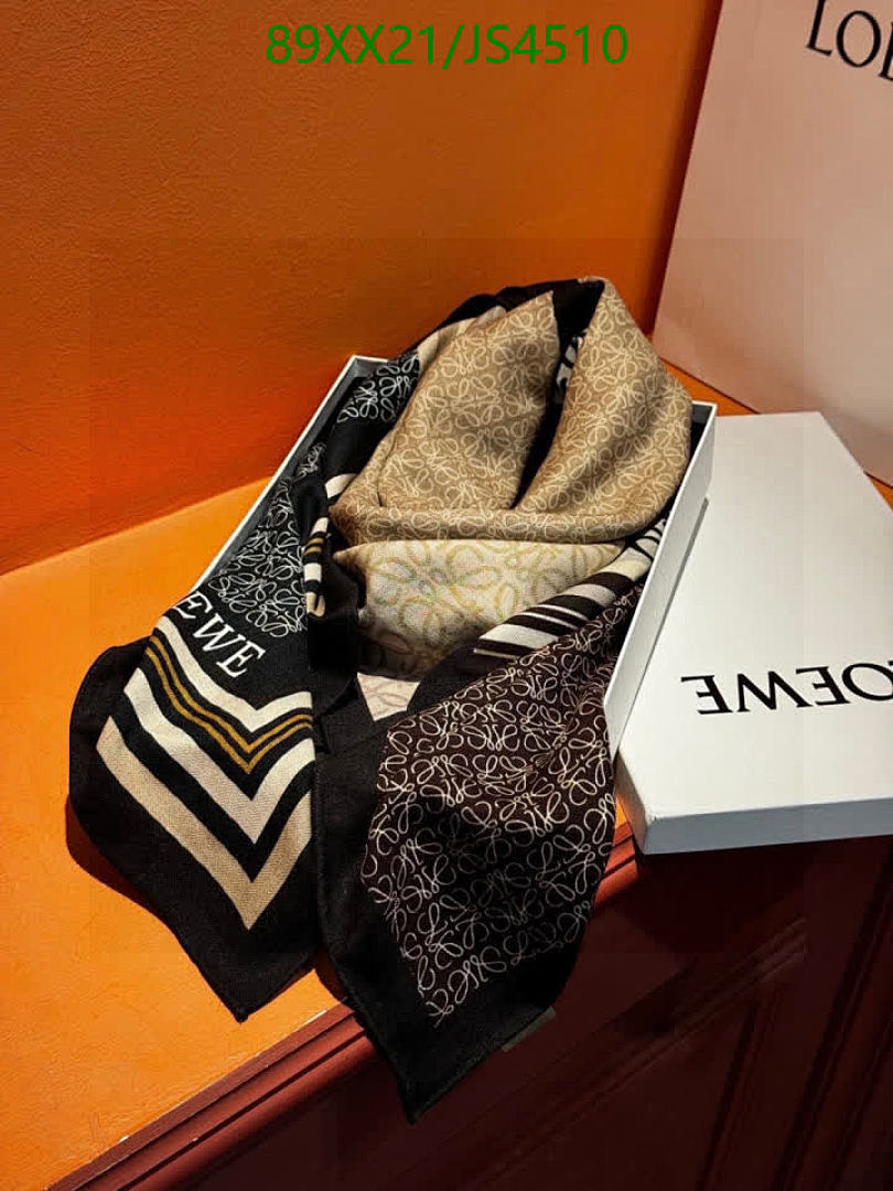 Loewe-Scarf Code: JS4510 $: 89USD