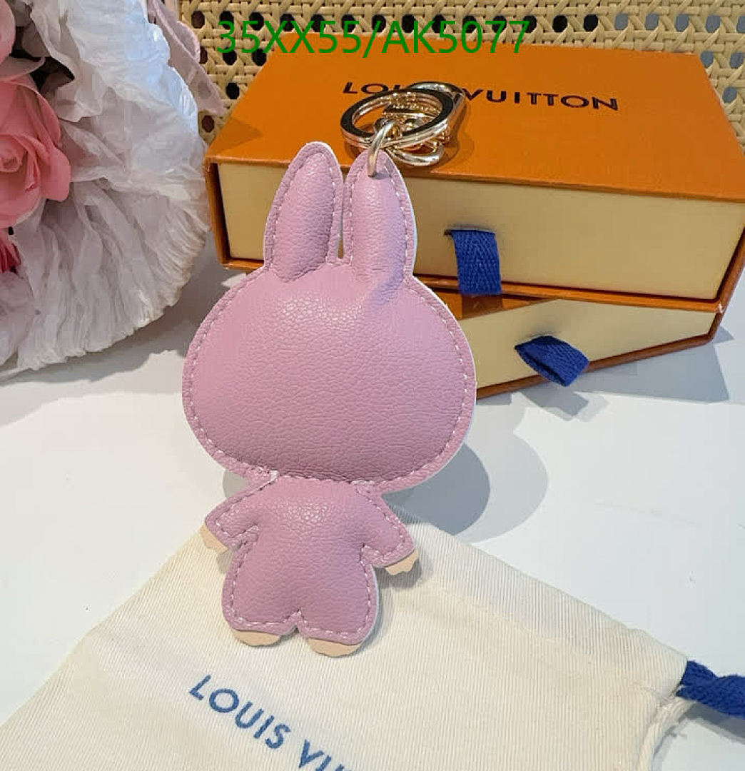 LV-Key pendant Code: AK5077 $: 35USD