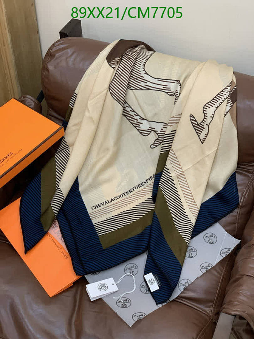 Hermes-Scarf Code: CM7705 $: 89USD