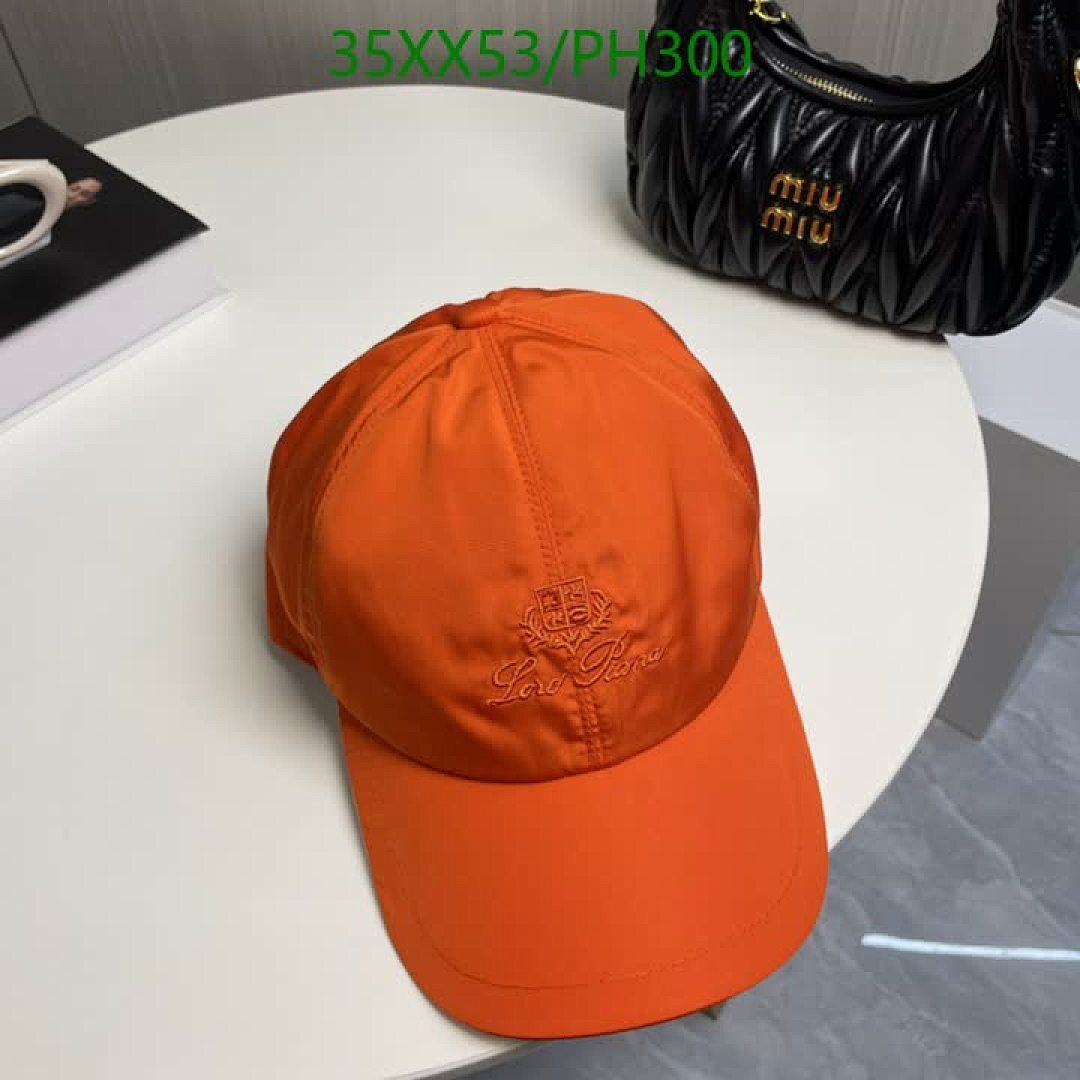 Lora Piana-Cap(Hat) Code: PH300 $: 35USD
