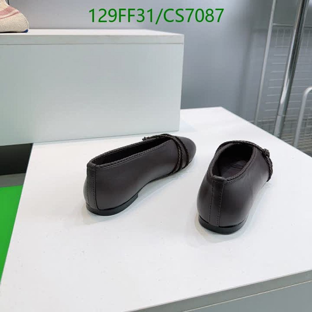 BV-Women Shoes Code: CS7087 $: 129USD