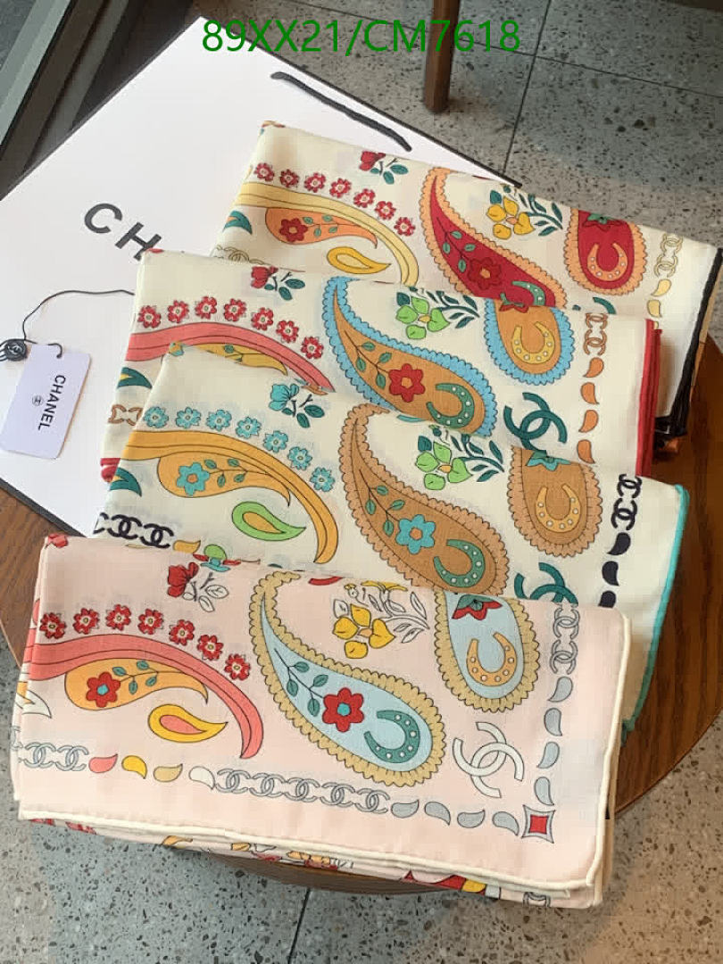 Chanel-Scarf Code: CM7618 $: 89USD