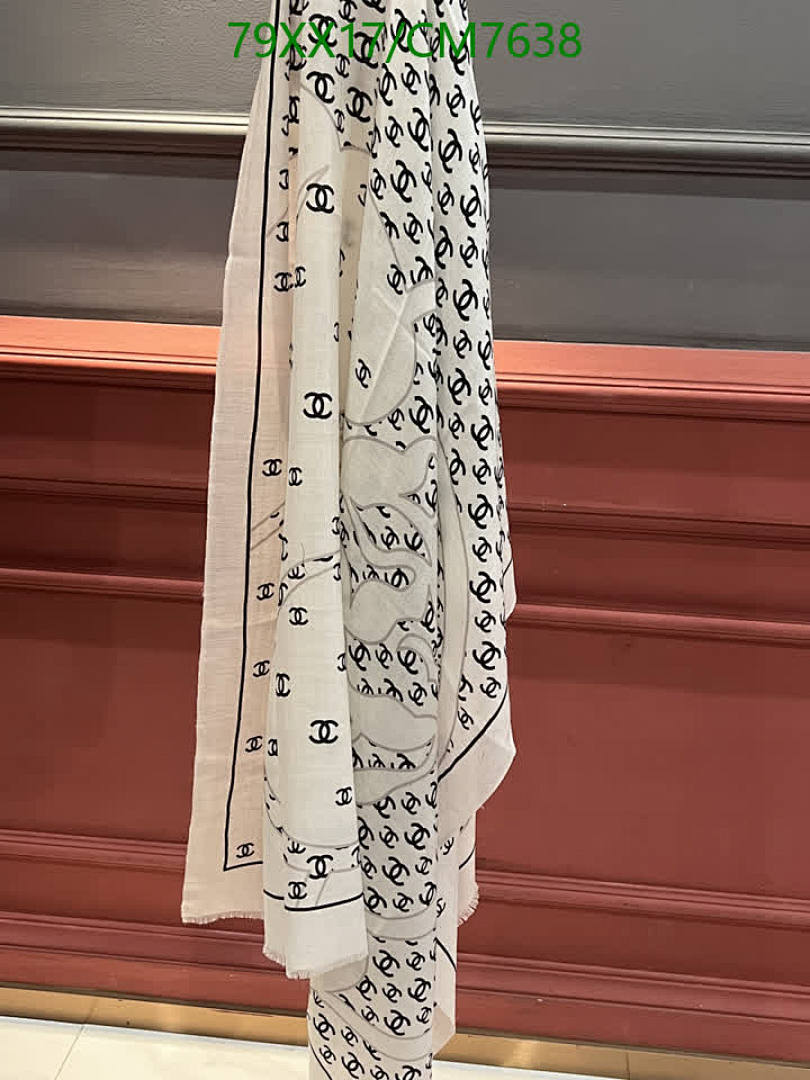 Chanel-Scarf Code: CM7638 $: 79USD