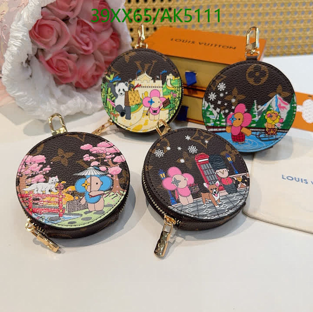 LV-Key pendant Code: AK5111 $: 39USD