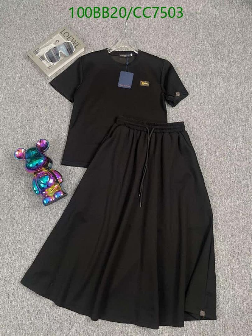 LV-Clothing Code: CC7503 $: 100USD