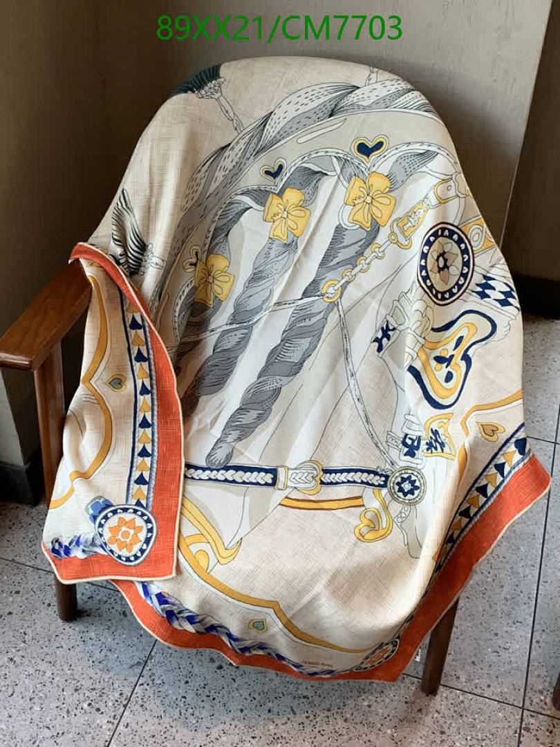 Hermes-Scarf Code: CM7703 $: 89USD
