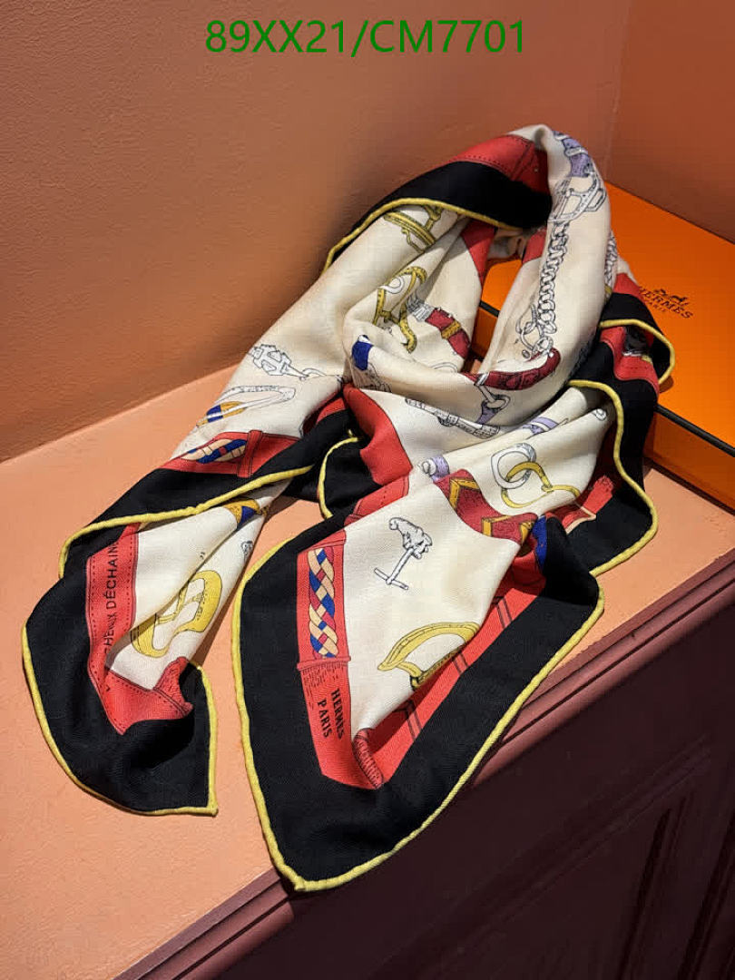 Hermes-Scarf Code: CM7701 $: 89USD