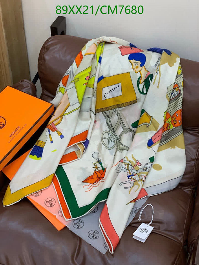 Hermes-Scarf Code: CM7680 $: 89USD