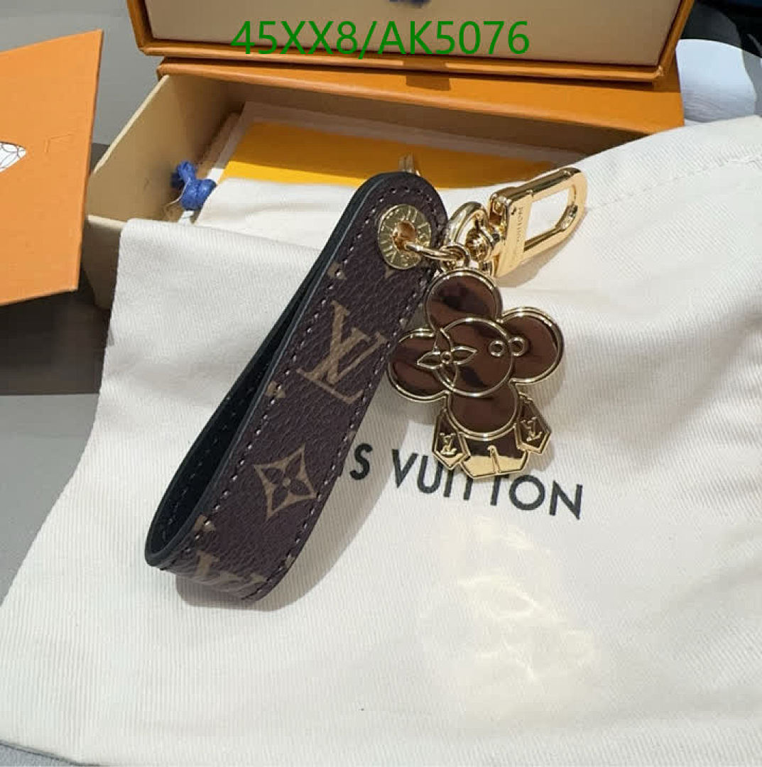 LV-Key pendant Code: AK5076 $: 45USD