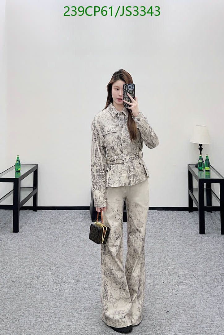 Dior-Clothing Code: JS3343 $: 239USD