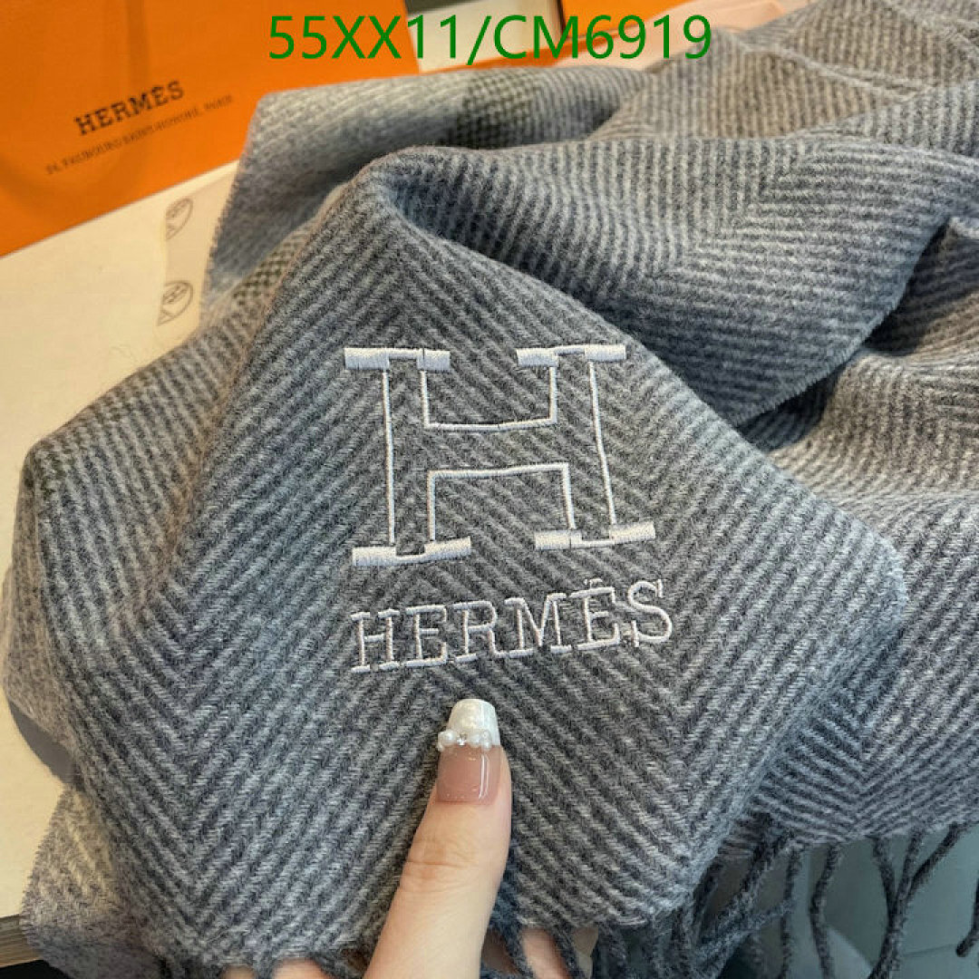 Hermes-Scarf Code: CM6919 $: 55USD