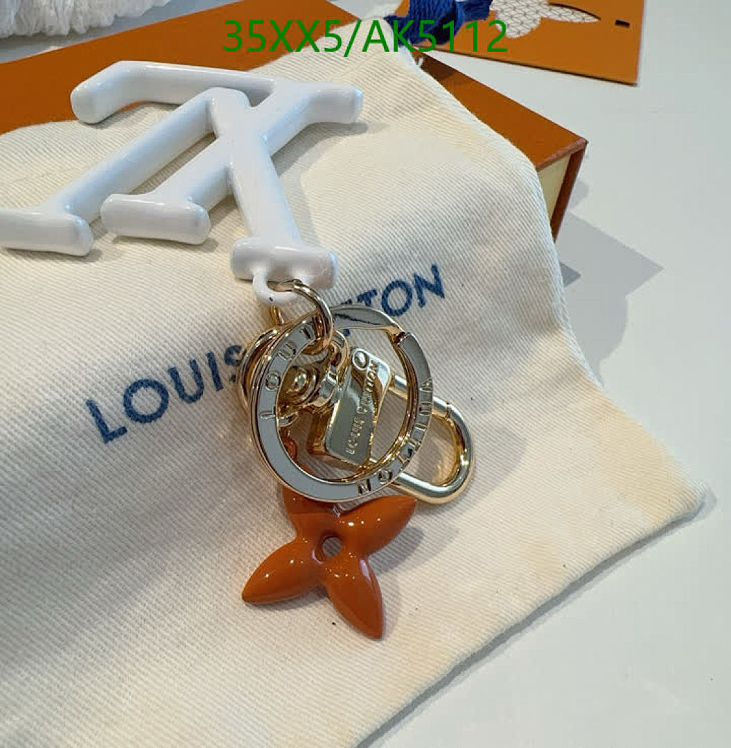 LV-Key pendant Code: AK5112 $: 35USD
