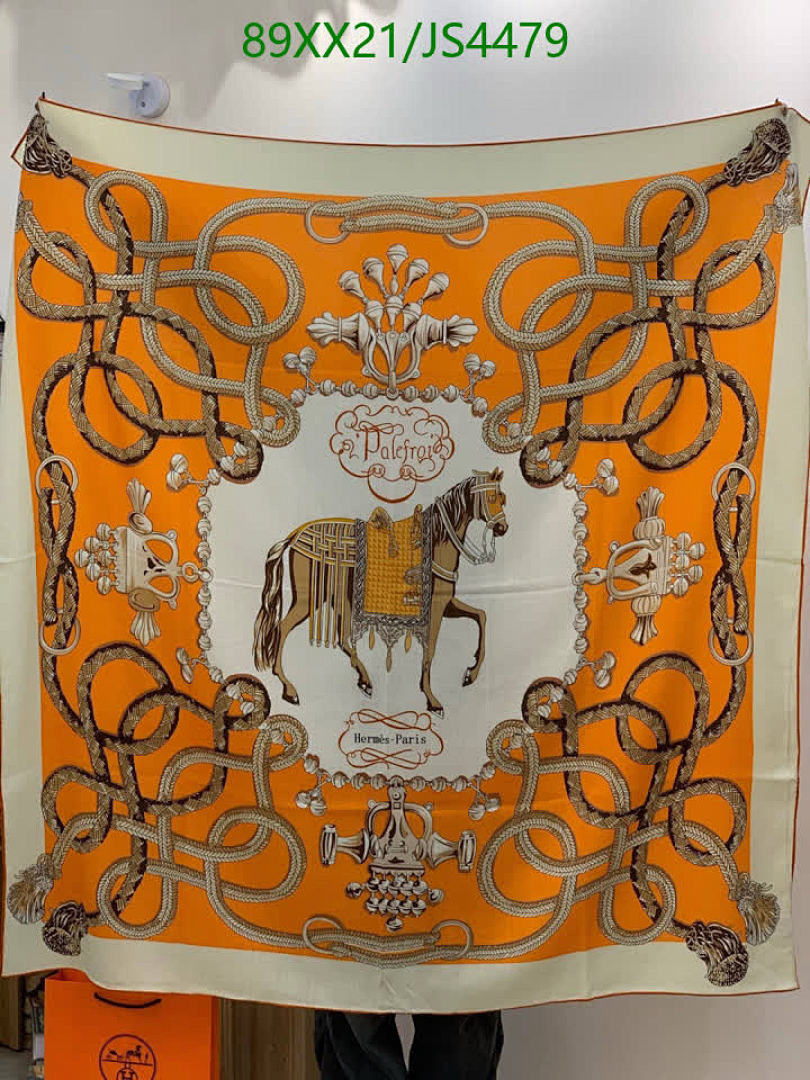 Hermes-Scarf Code: JS4479 $: 89USD