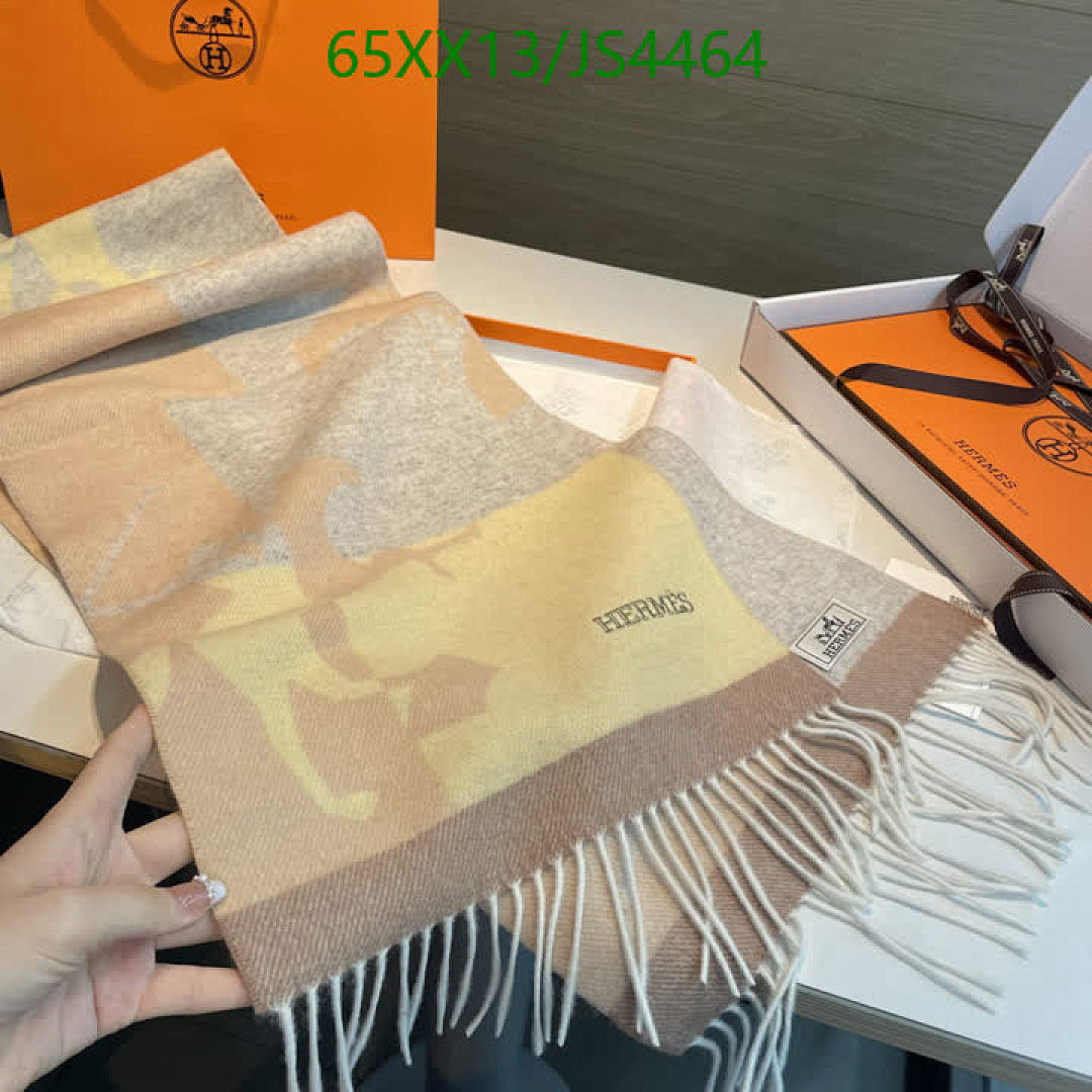 Hermes-Scarf Code: JS4464 $: 65USD