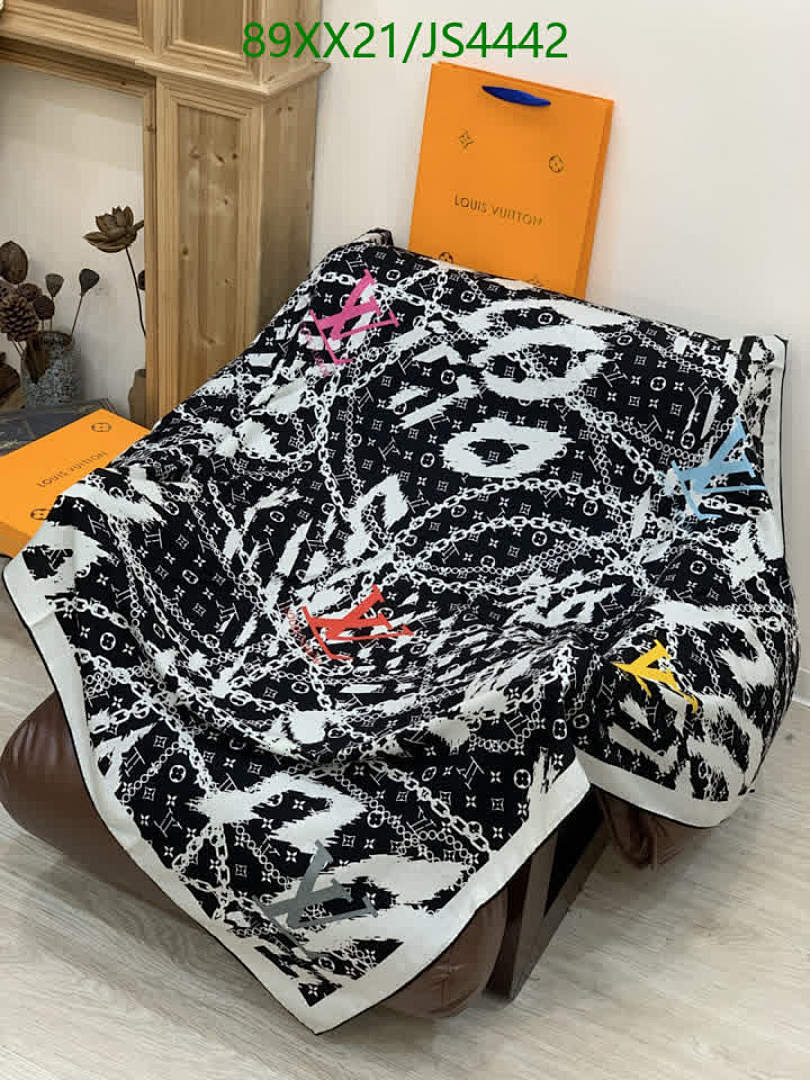 LV-Scarf Code: JS4442 $: 89USD