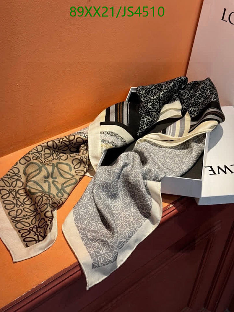 Loewe-Scarf Code: JS4510 $: 89USD