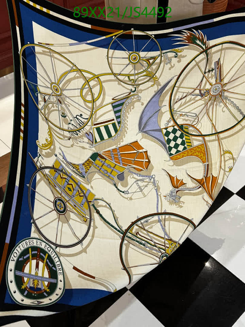 Hermes-Scarf Code: JS4492 $: 89USD