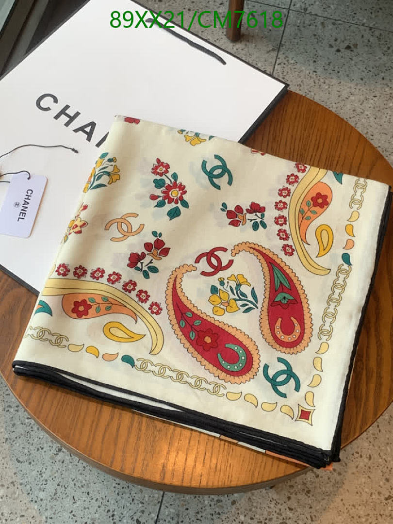 Chanel-Scarf Code: CM7618 $: 89USD