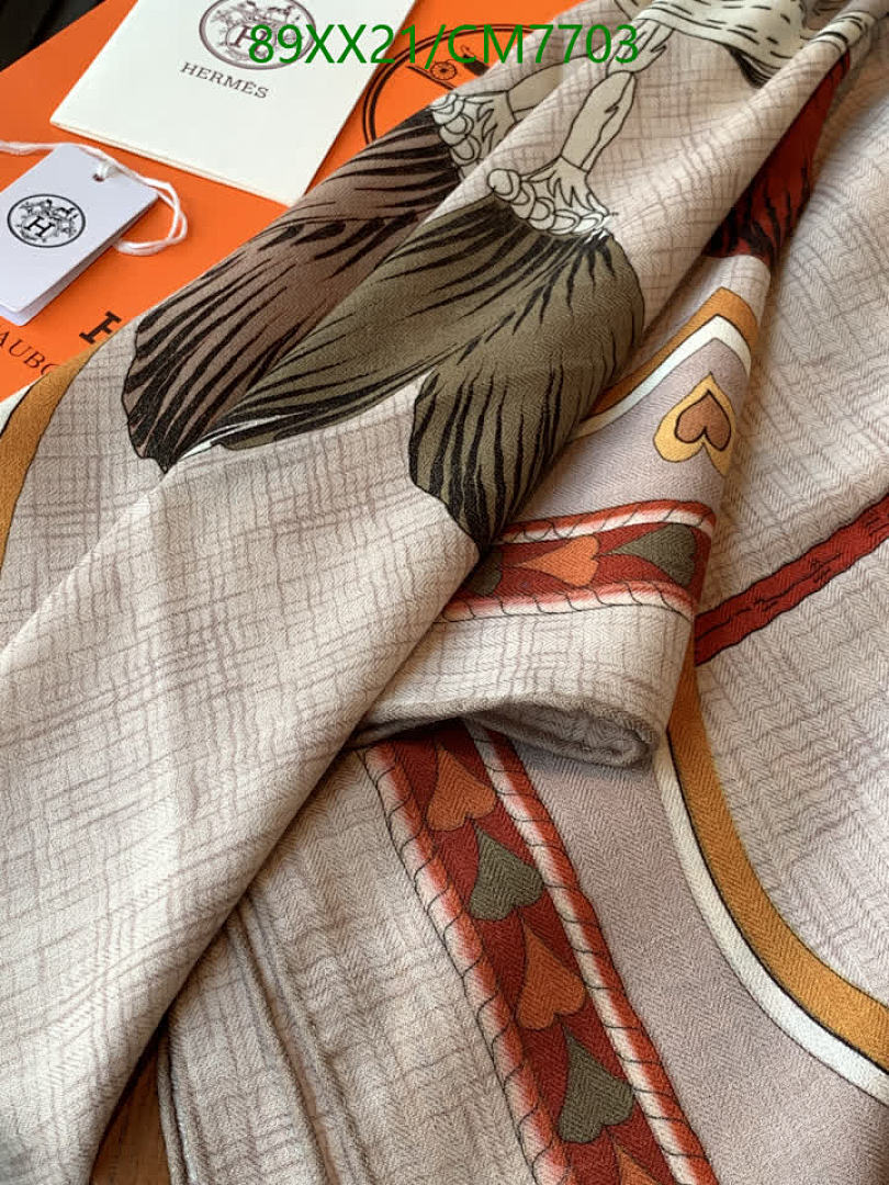 Hermes-Scarf Code: CM7703 $: 89USD