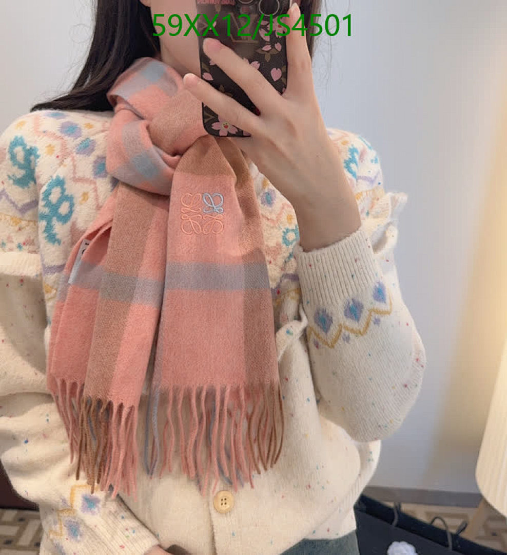Loewe-Scarf Code: JS4501 $: 59USD