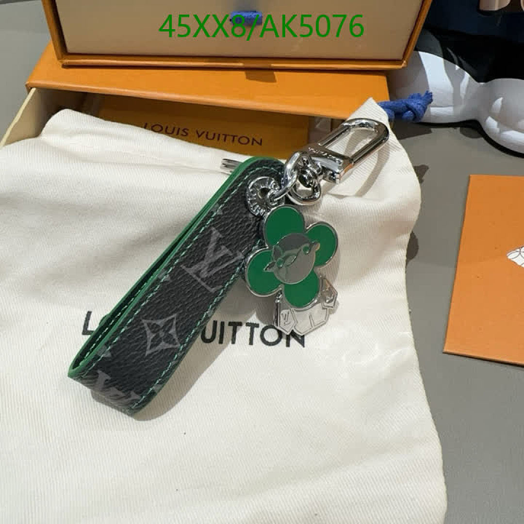 LV-Key pendant Code: AK5076 $: 45USD