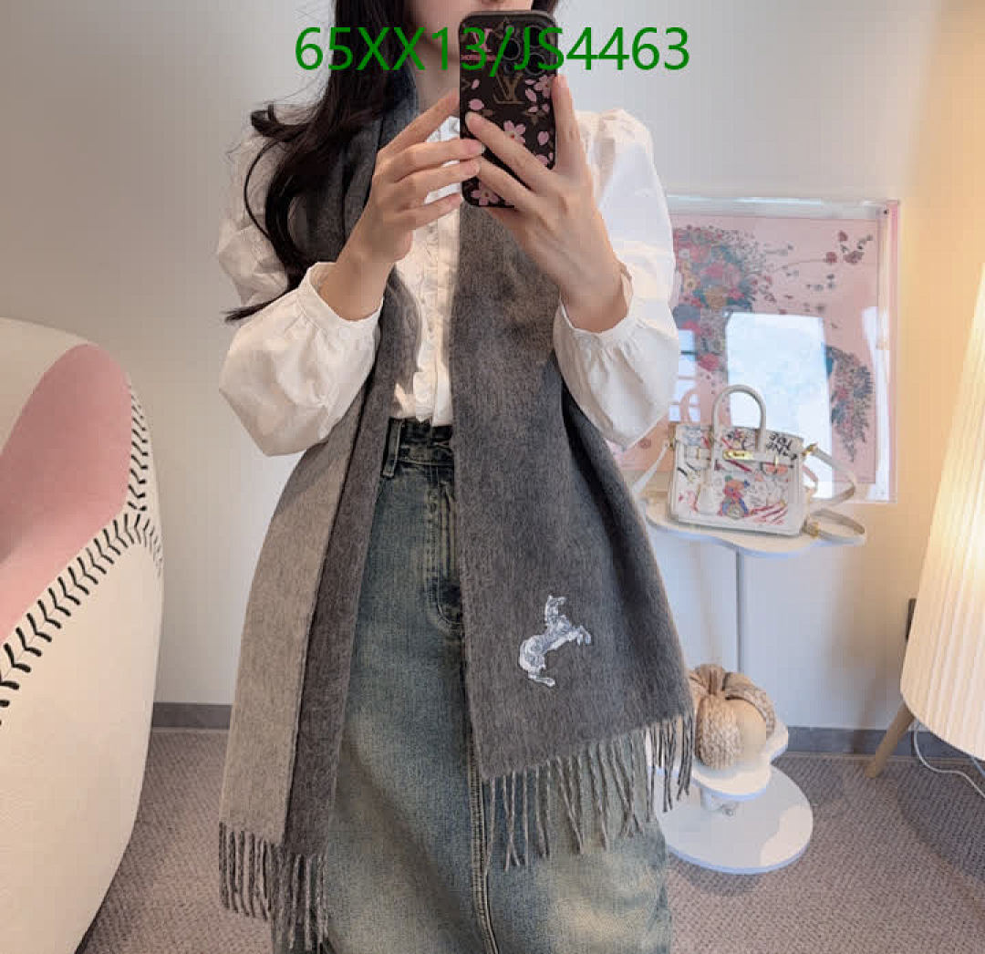 Hermes-Scarf Code: JS4463 $: 65USD