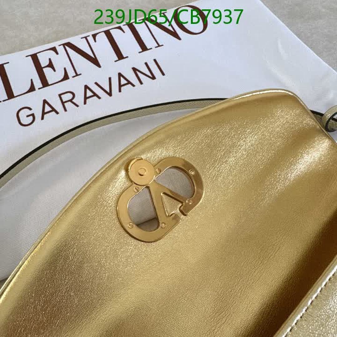 Valentino-Bag-Mirror Quality Code: CB7937 $: 239USD