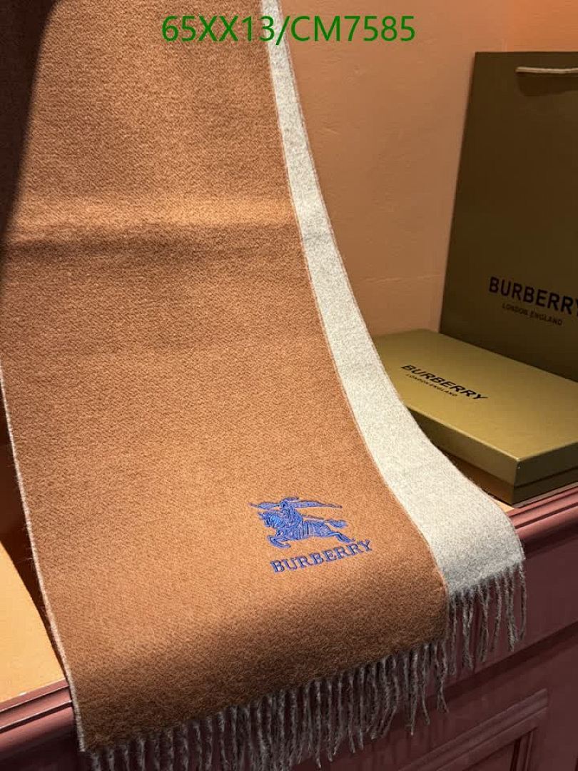 Burberry-Scarf Code: CM7585 $: 65USD
