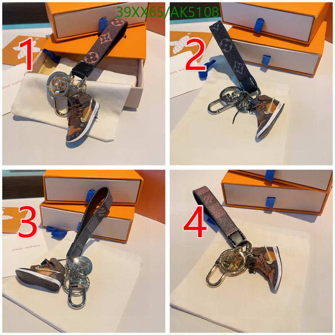 LV-Key pendant Code: AK5108 $: 39USD