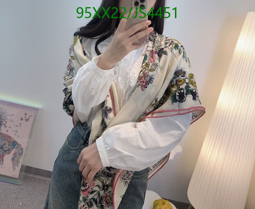 Dior-Scarf Code: JS4451 $: 95USD