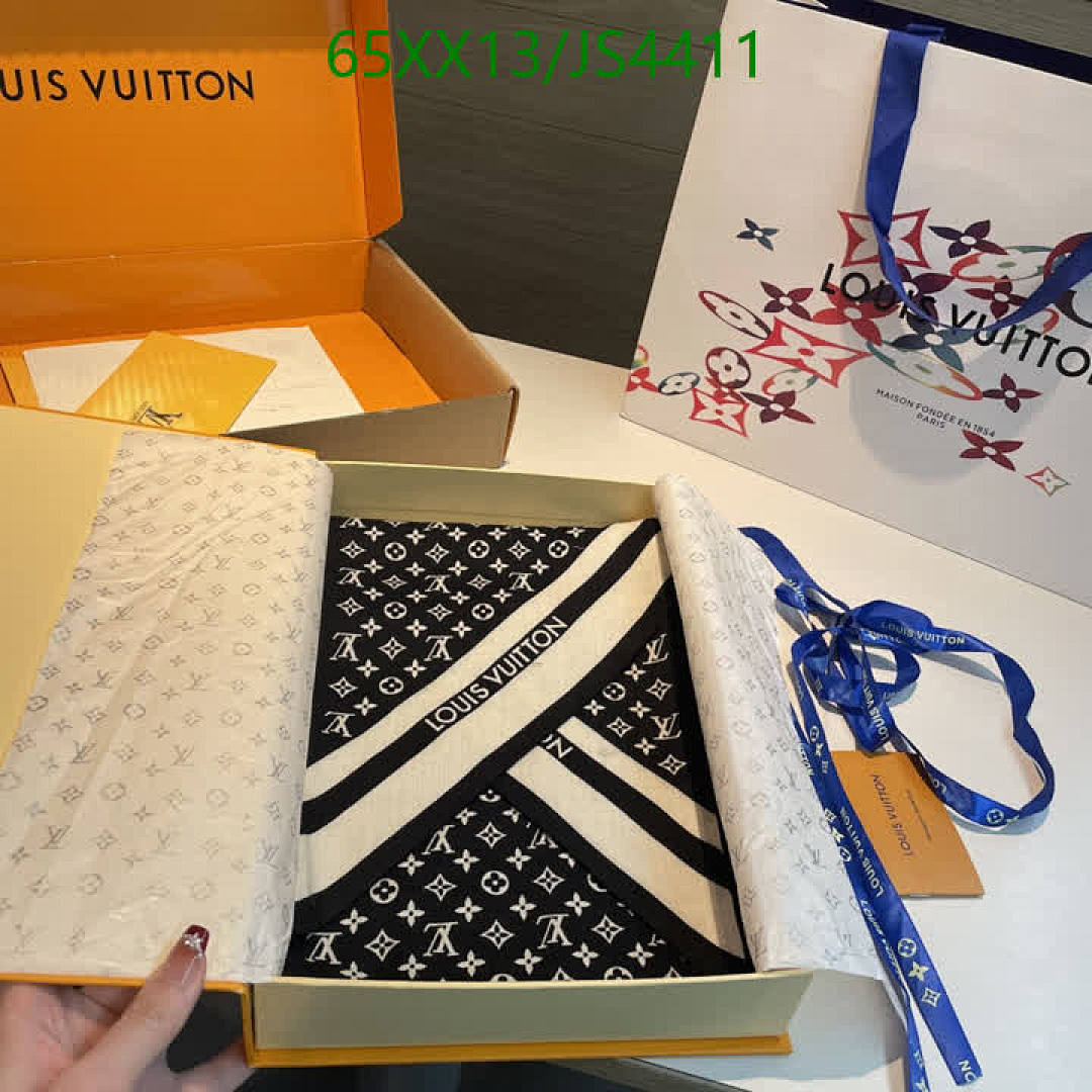 LV-Scarf Code: JS4411 $: 65USD