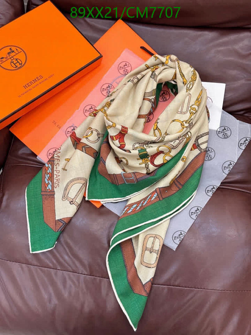 Hermes-Scarf Code: CM7707 $: 89USD