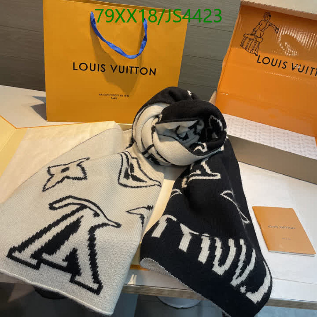 LV-Scarf Code: JS4423 $: 79USD