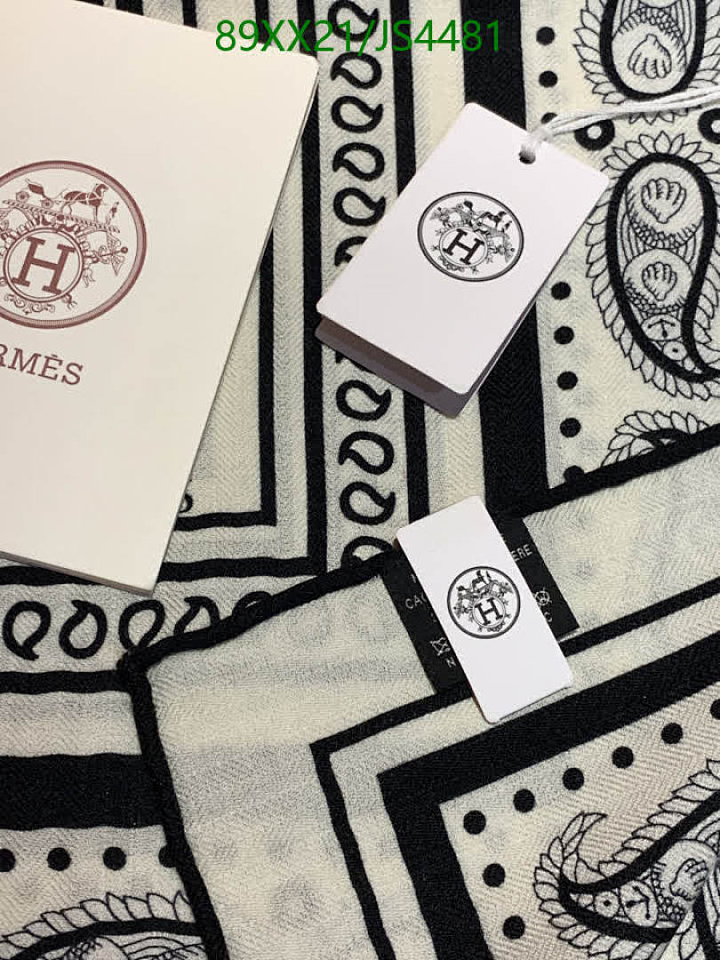 Hermes-Scarf Code: JS4481 $: 89USD
