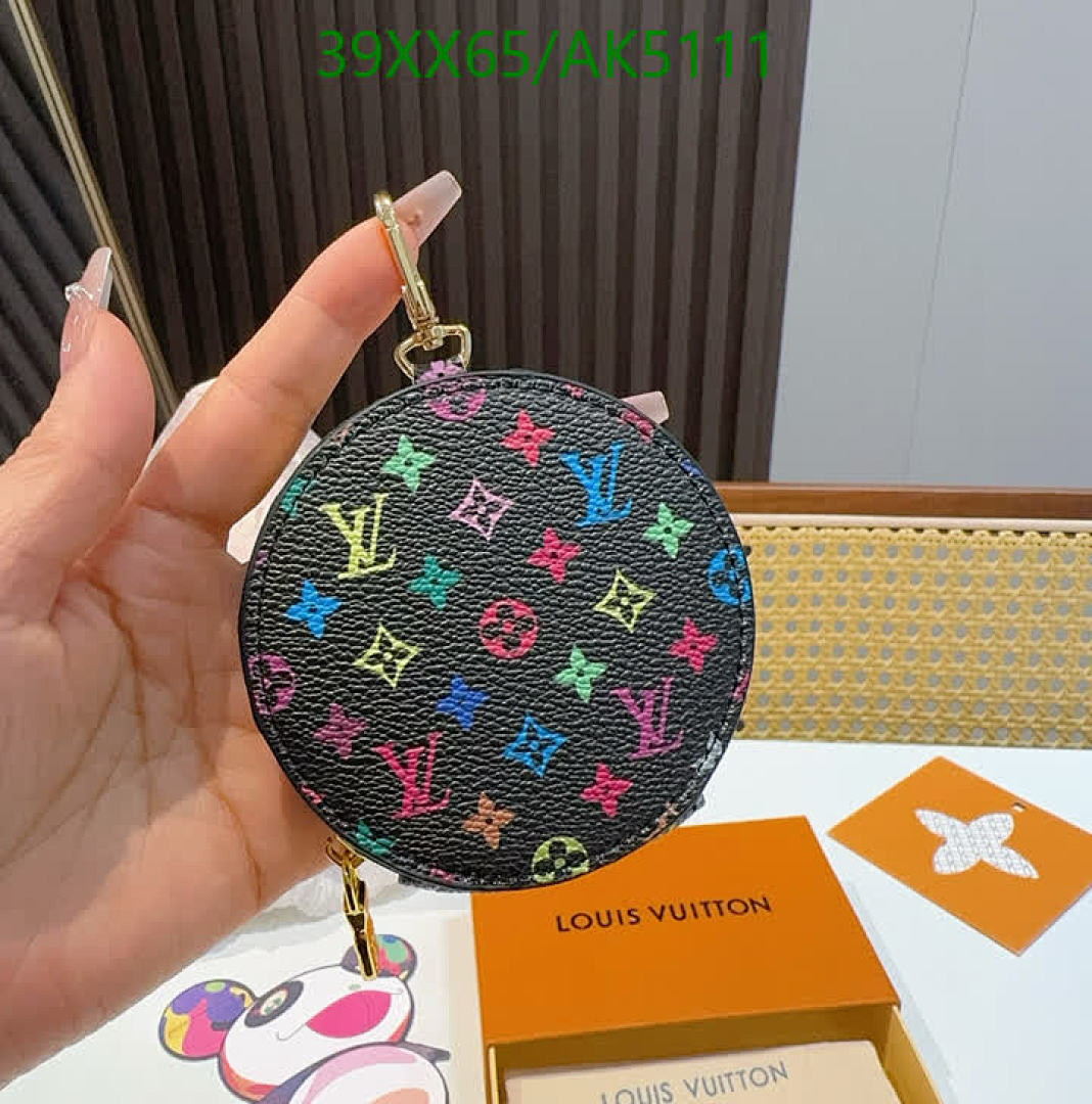LV-Key pendant Code: AK5111 $: 39USD