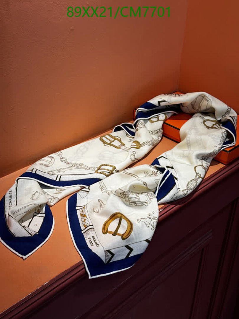 Hermes-Scarf Code: CM7701 $: 89USD