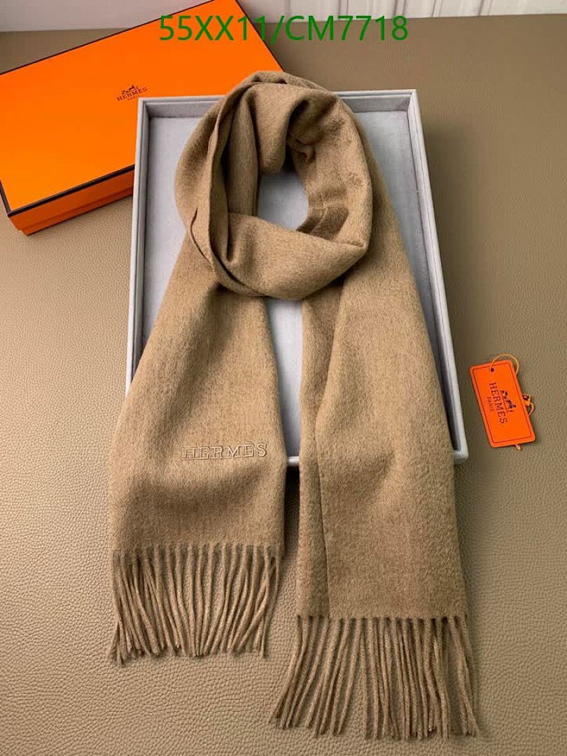 Hermes-Scarf Code: CM7718 $: 55USD