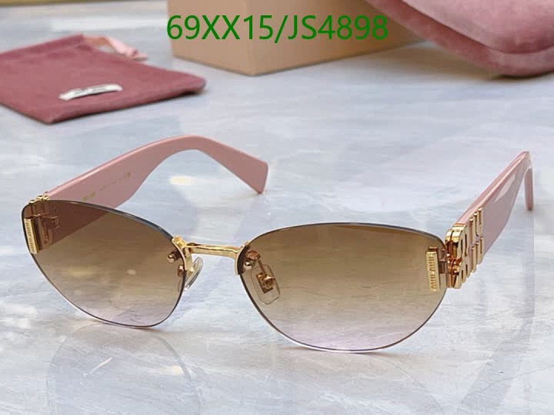 Miu Miu-Glasses Code: JS4898 $: 69USD