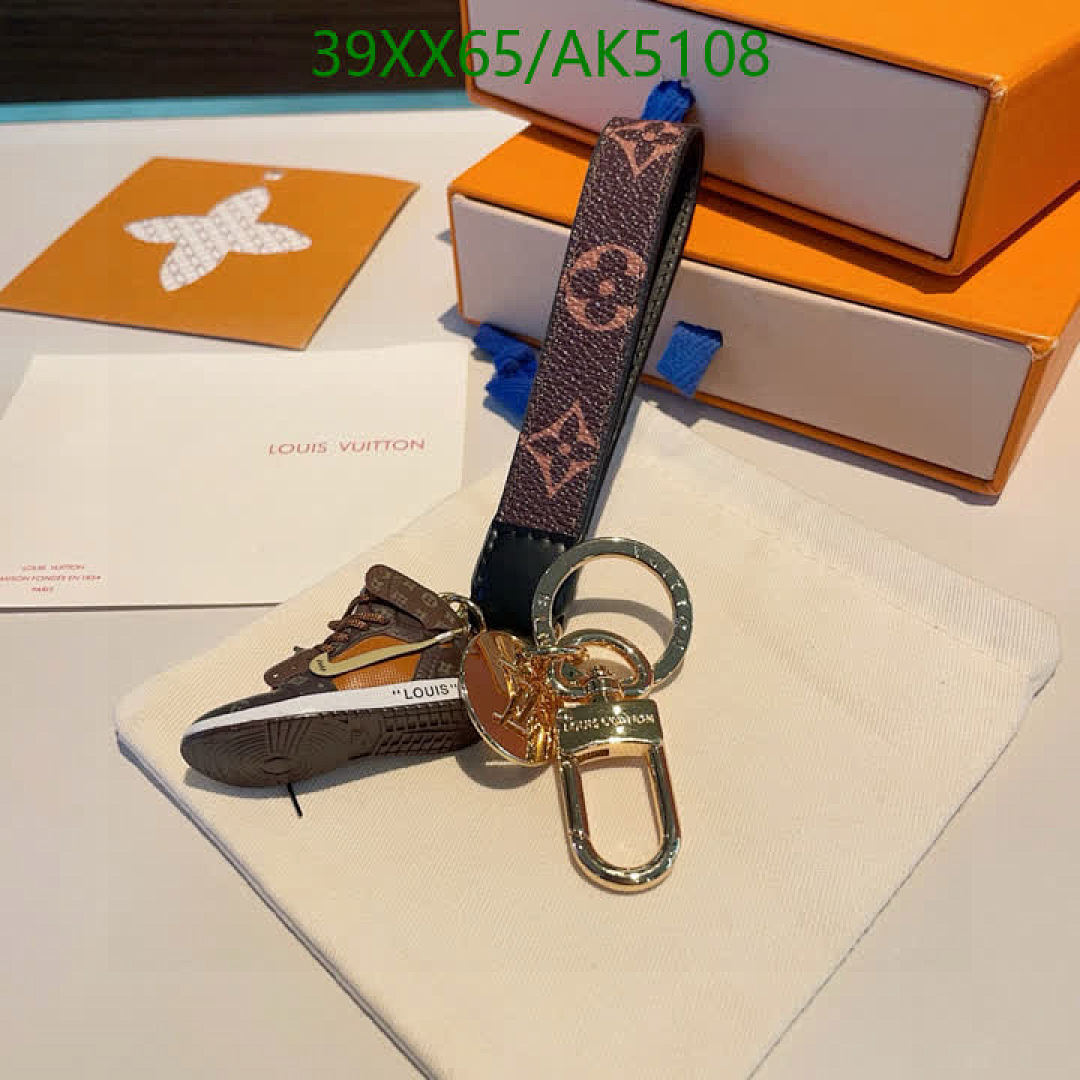 LV-Key pendant Code: AK5108 $: 39USD