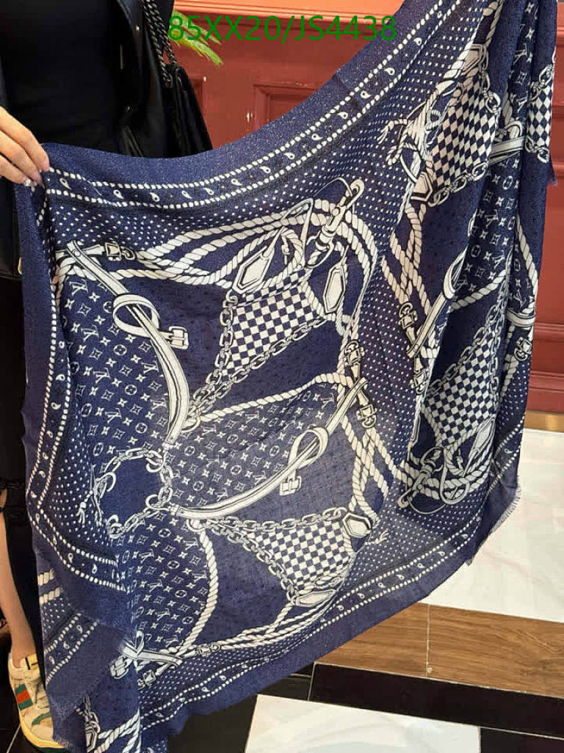 LV-Scarf Code: JS4438 $: 85USD