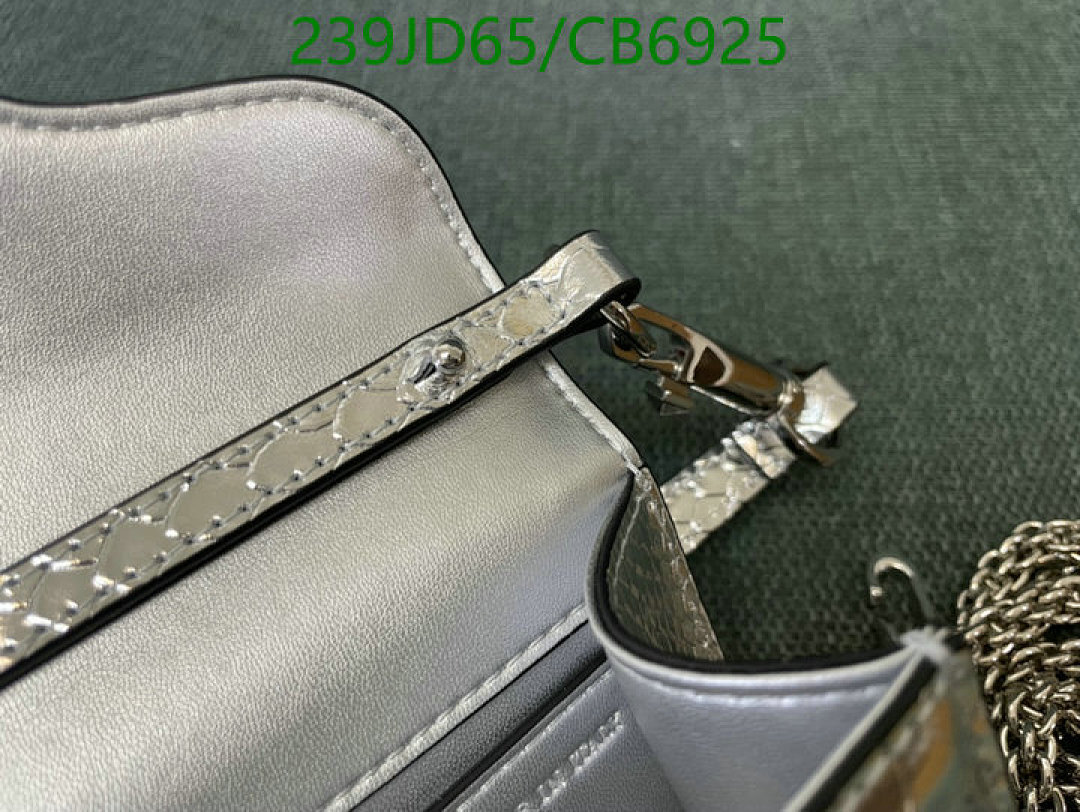 Valentino-Bag-Mirror Quality Code: CB6925 $: 239USD