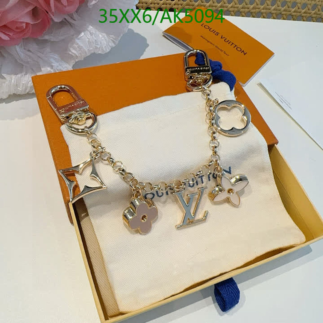 LV-Key pendant Code: AK5094 $: 35USD
