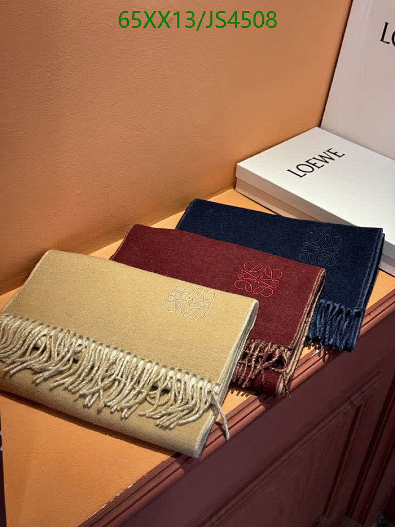 Loewe-Scarf Code: JS4508 $: 65USD