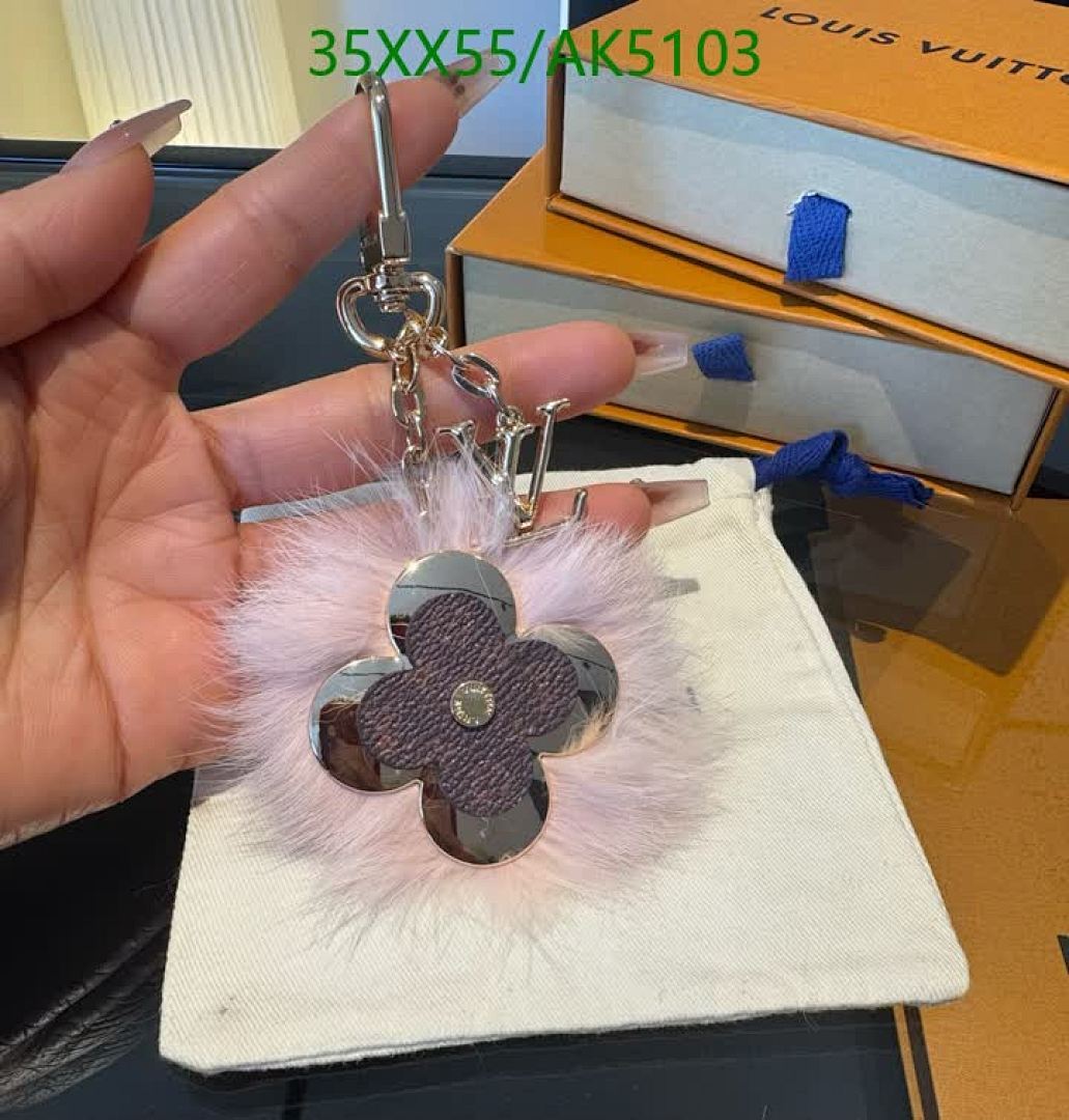 LV-Key pendant Code: AK5103 $: 35USD