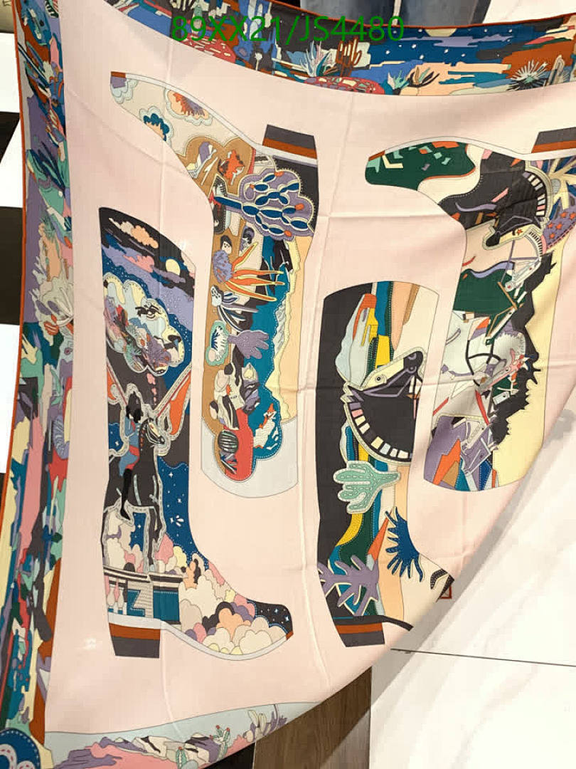 Hermes-Scarf Code: JS4480 $: 89USD
