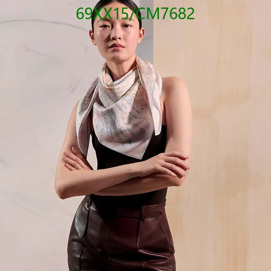 Hermes-Scarf Code: CM7682 $: 69USD