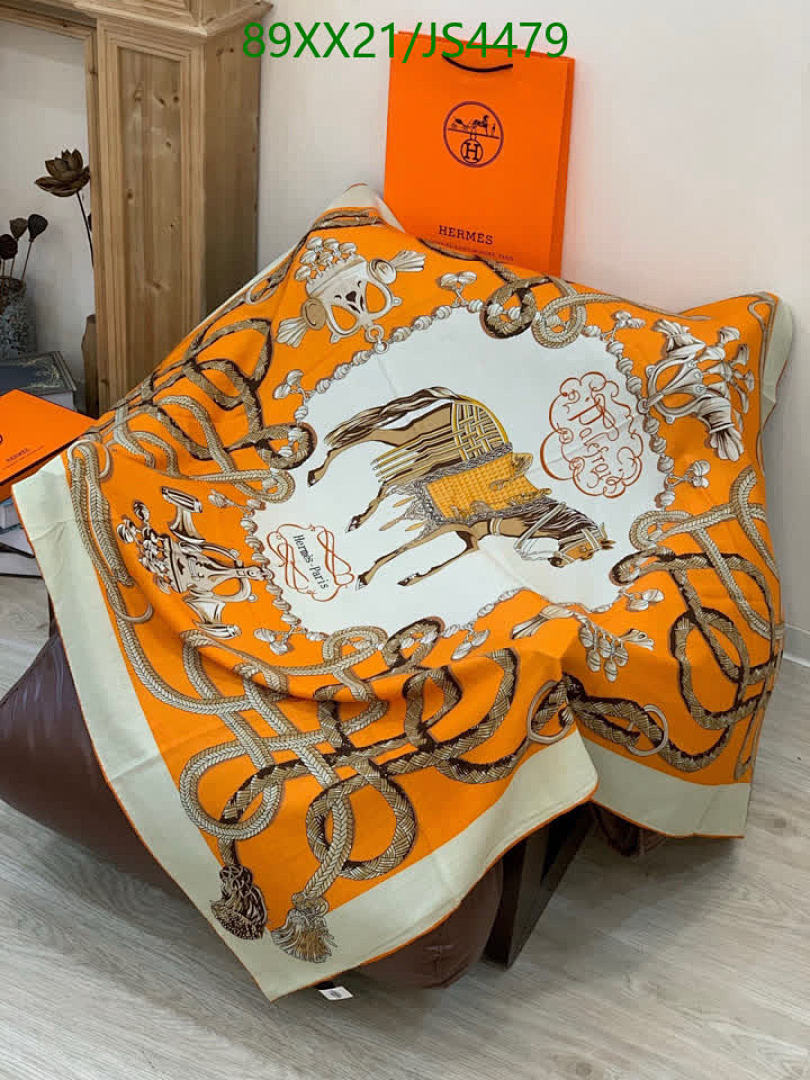 Hermes-Scarf Code: JS4479 $: 89USD