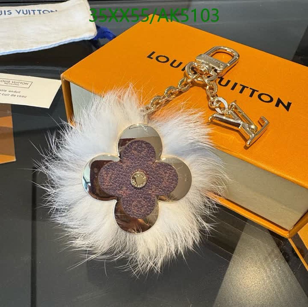 LV-Key pendant Code: AK5103 $: 35USD